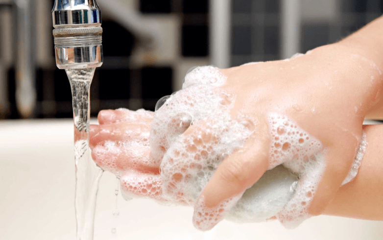 洗手以防止蠕虫